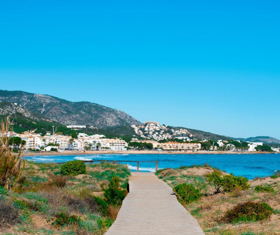 Apartamentos Marineu Cala Josep Alcoceber Bagian luar foto