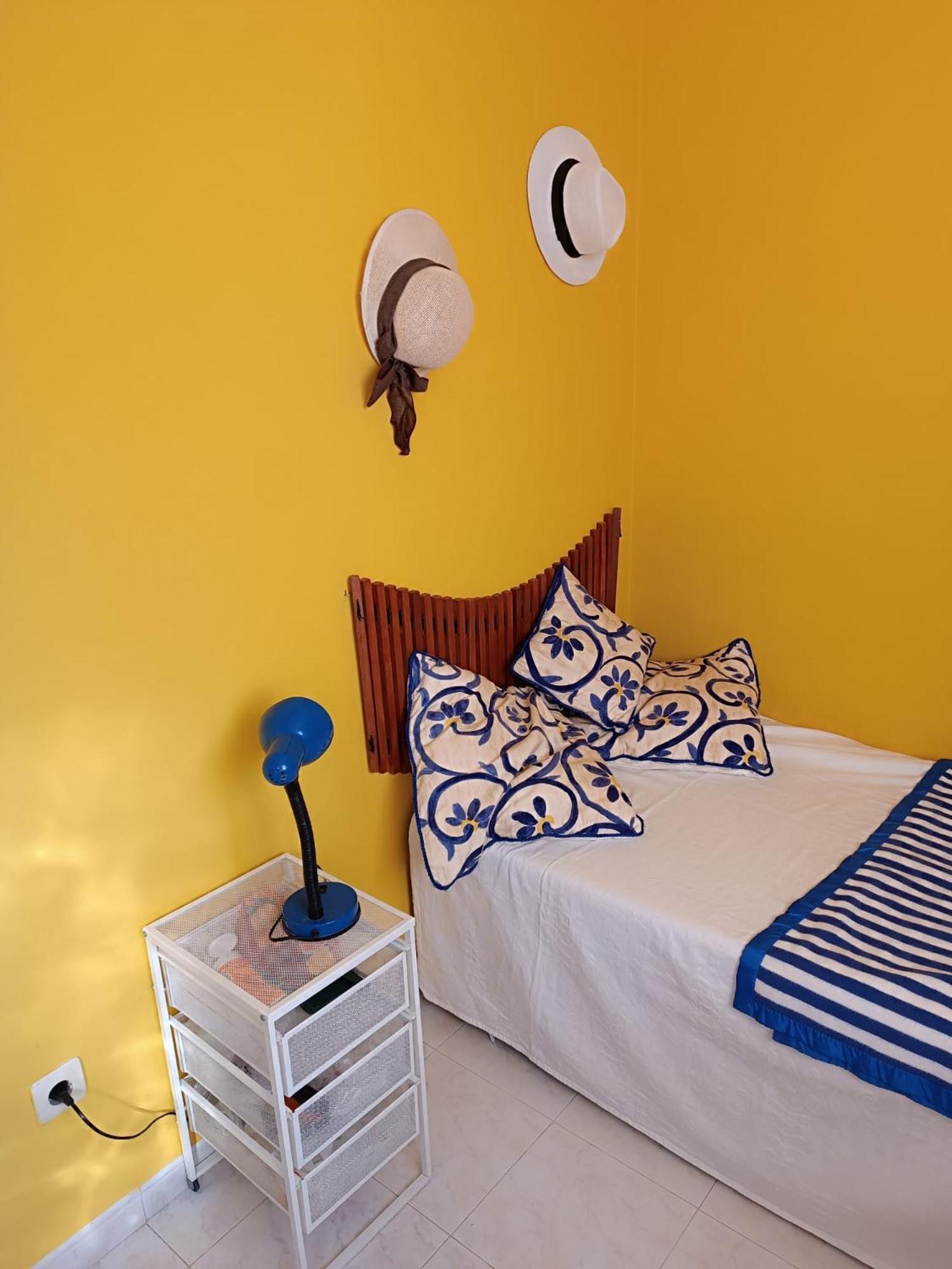 Apartamentos Marineu Cala Josep Alcoceber Bagian luar foto